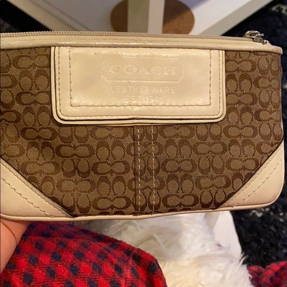 Coach Wristlet - Picture 1 of 3